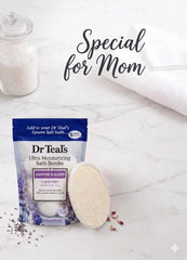 Dr.Teal's 5 Ultra Hydrating Bath Bombs Gift Set in Soothing Lavender with Essential Oils for Women and Men, 1 Exfoliating Pad